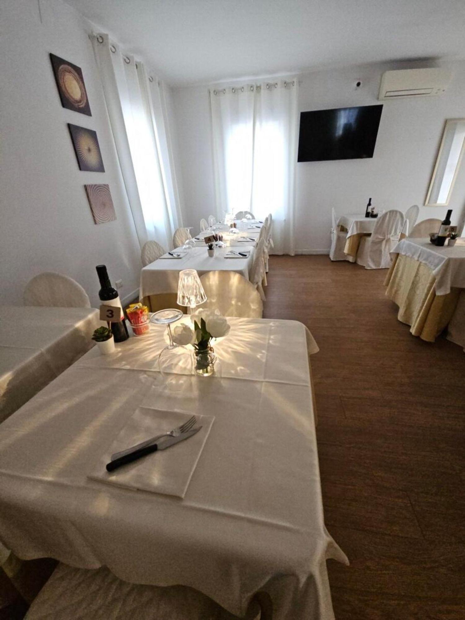 Hotel Mazzocchetti Città Sant’Angelo Kültér fotó