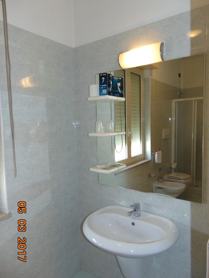 Hotel Mazzocchetti Città Sant’Angelo Kültér fotó